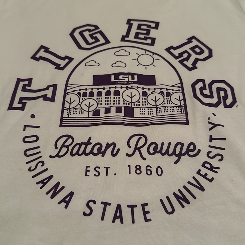 LSU Campus Crop size S NWT